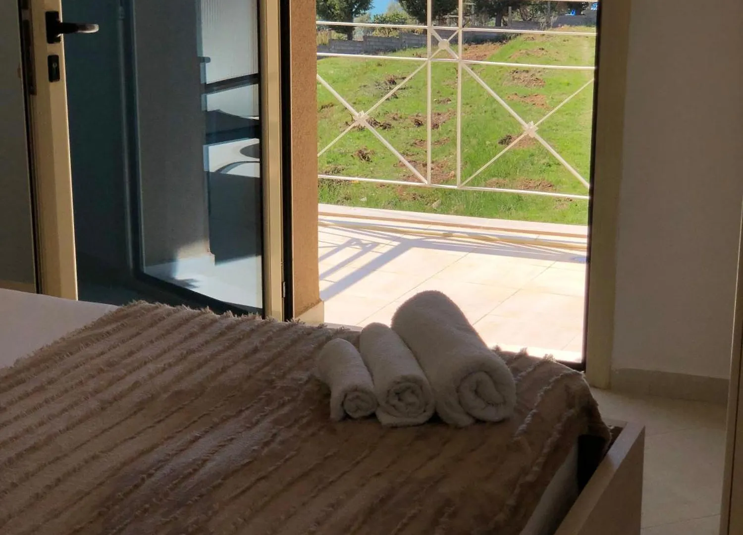 Ions Seaview Apartments Vlore