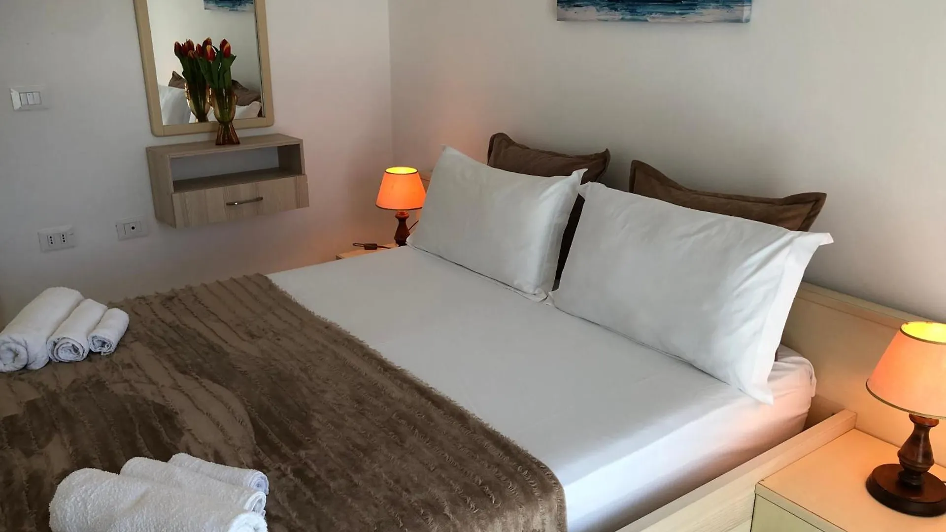 Ions Seaview Apartments Vlore