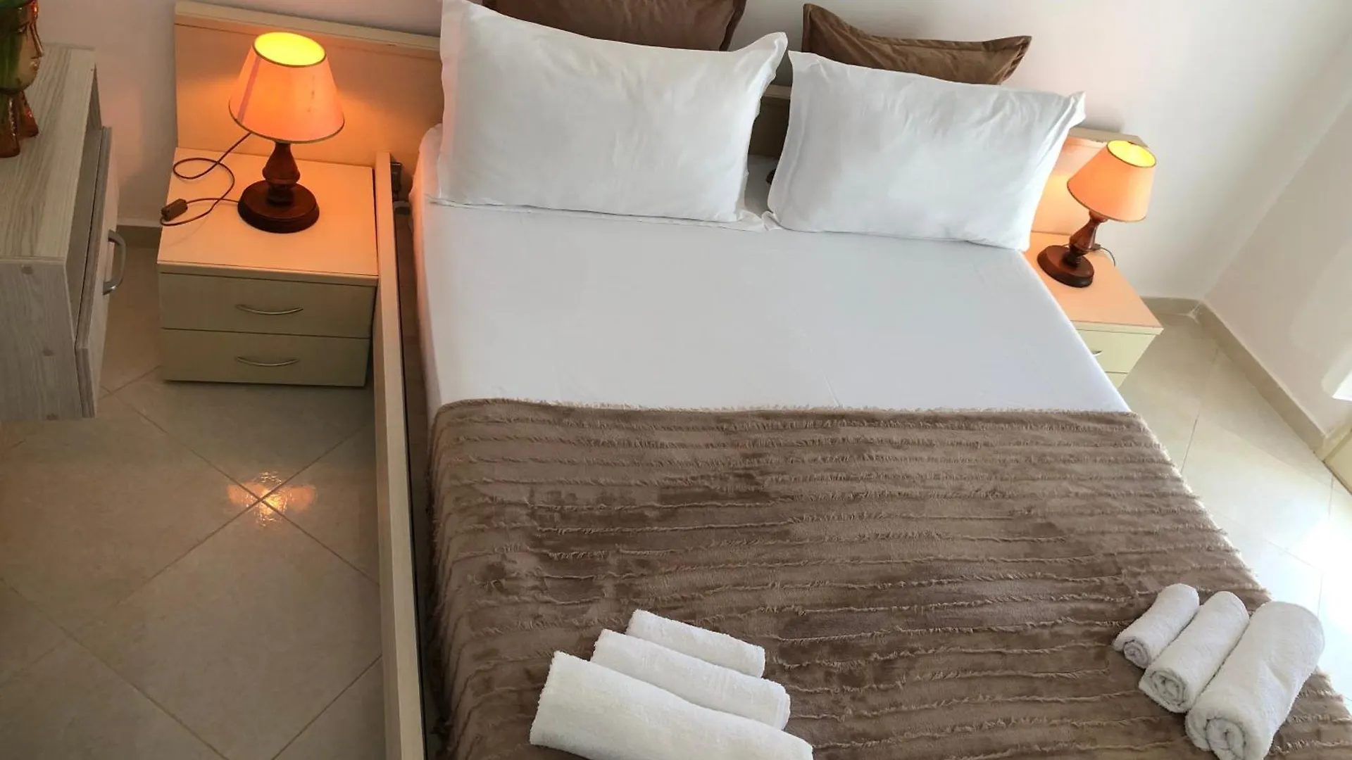 Ions Seaview Apartments Vlore